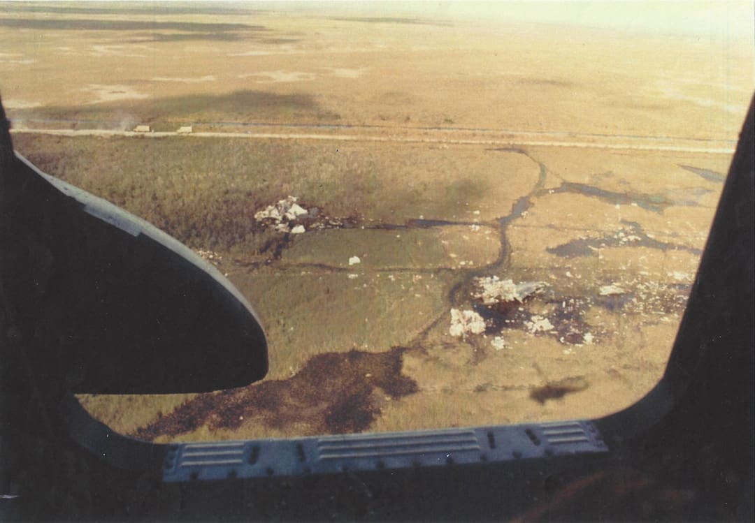 Flight 401 Down in the Glades 4 FLIGHT 401.V9.Window Landscape ©Courtesy Ron Infantino