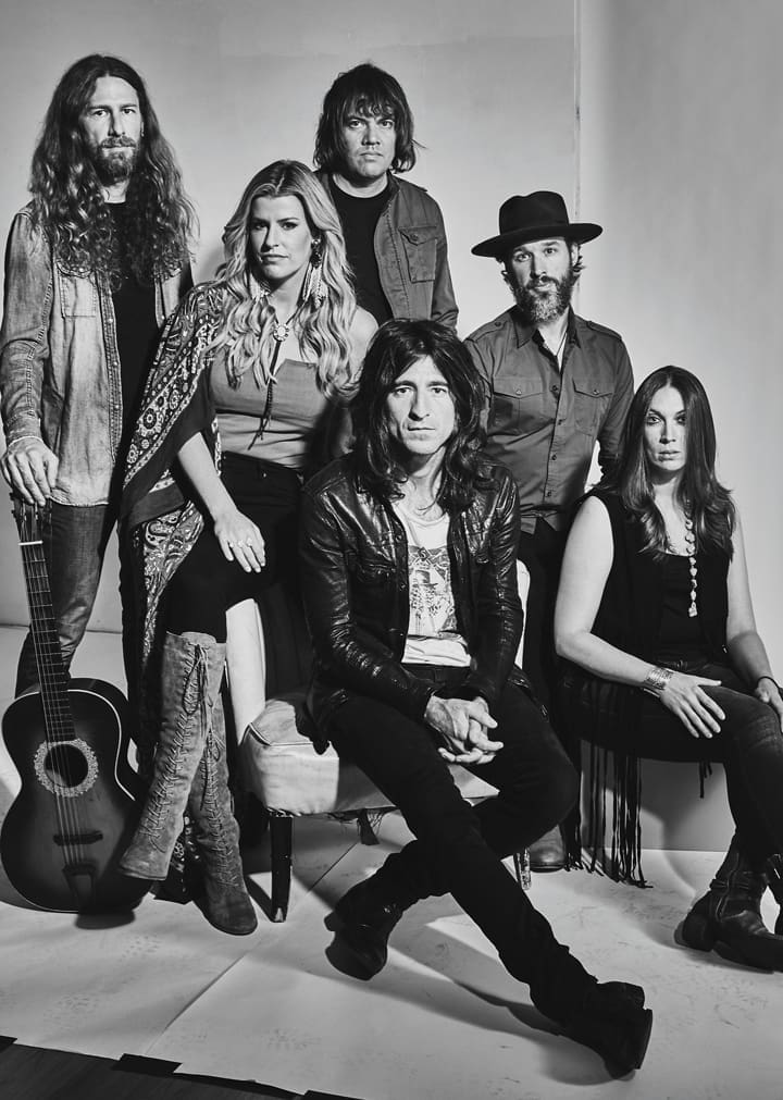 Fledglings: Keepin’ It Classic with Casey Shea 1 FLEDGELINGS.FALL18.Grand Canyon.pc .Amanda Rowan 939