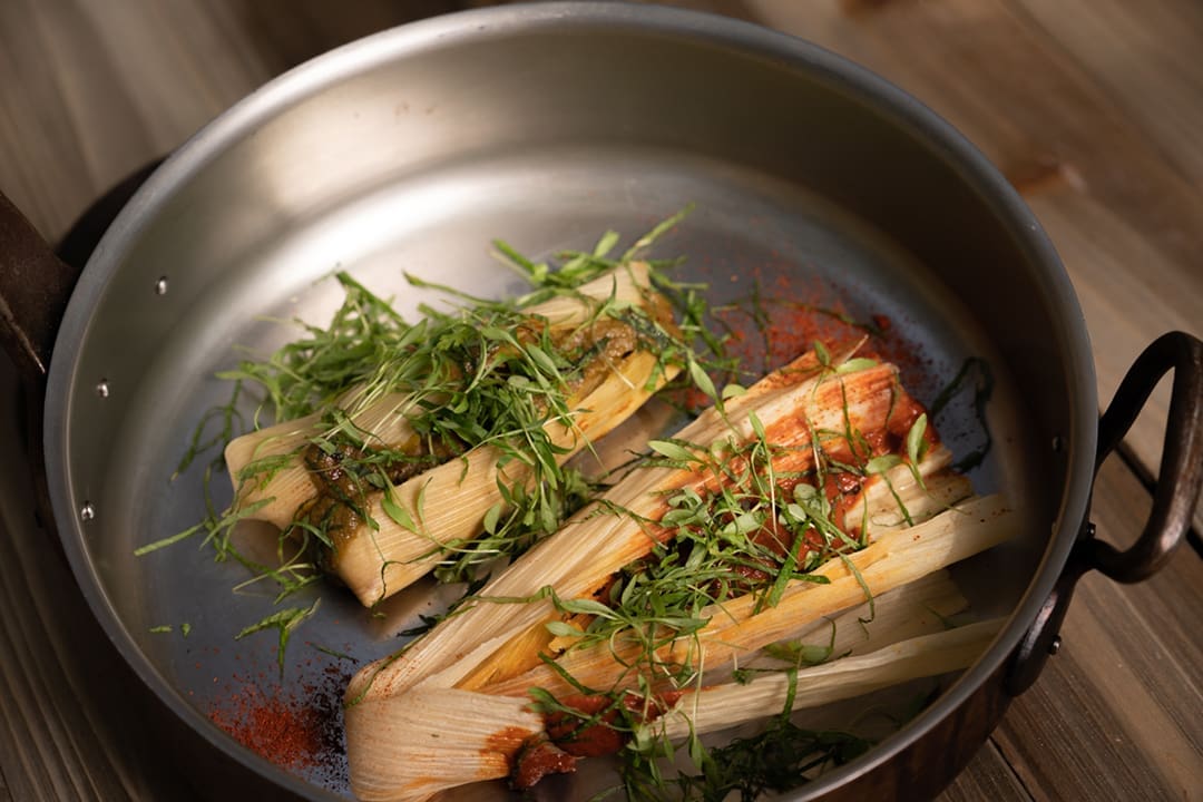 GROVE STAND.V11.Tamales.the bay the bay 7.9 14784
