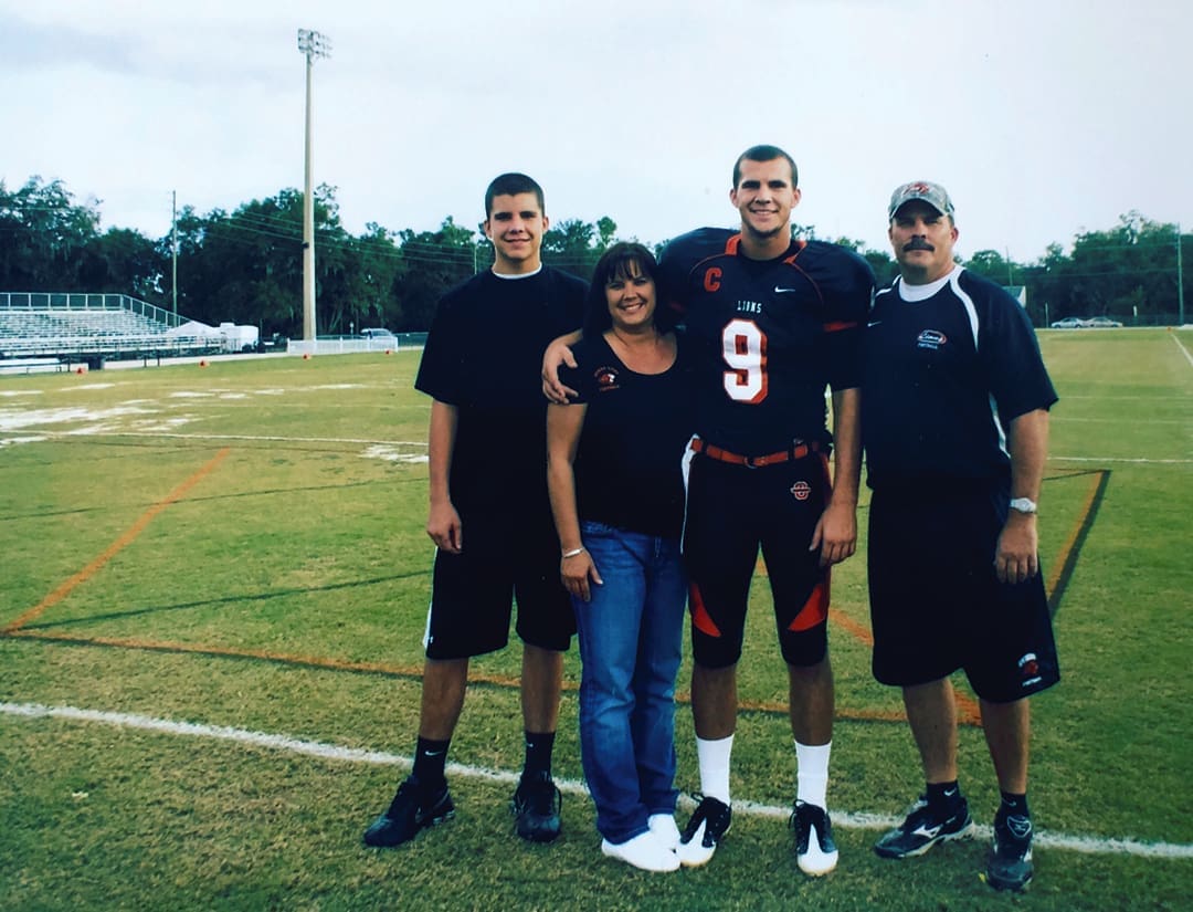 ONE ON ONE.pc .COURTESY SUZIE BORTLES.551827541289