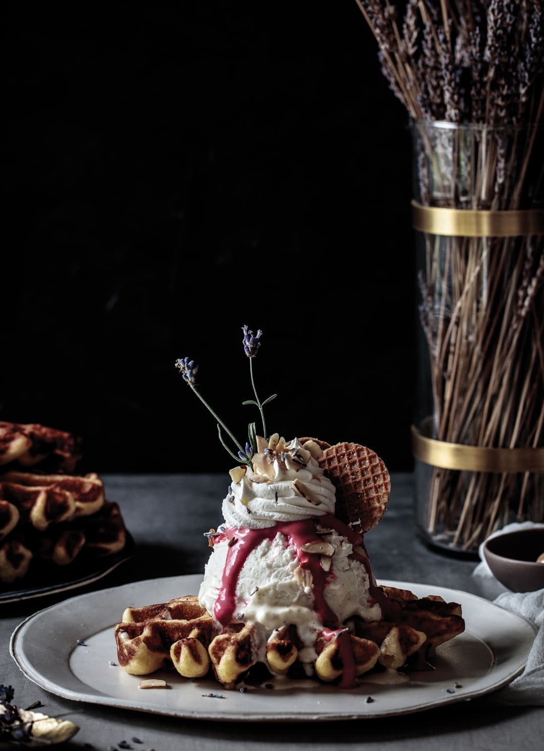 The Spread: Mais Oui! 1 SPREAD.V11.Bar Creme 4 of 4