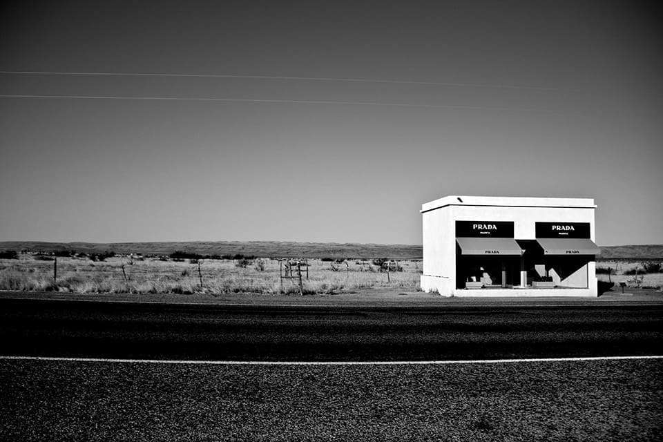 ONE ON ONE.V12.Black and White Original