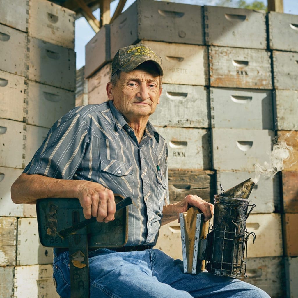 Why Florida Is on the Front Lines to Save Honeybees 4 BEES.V17 FlamingoMag Bees0583.sq