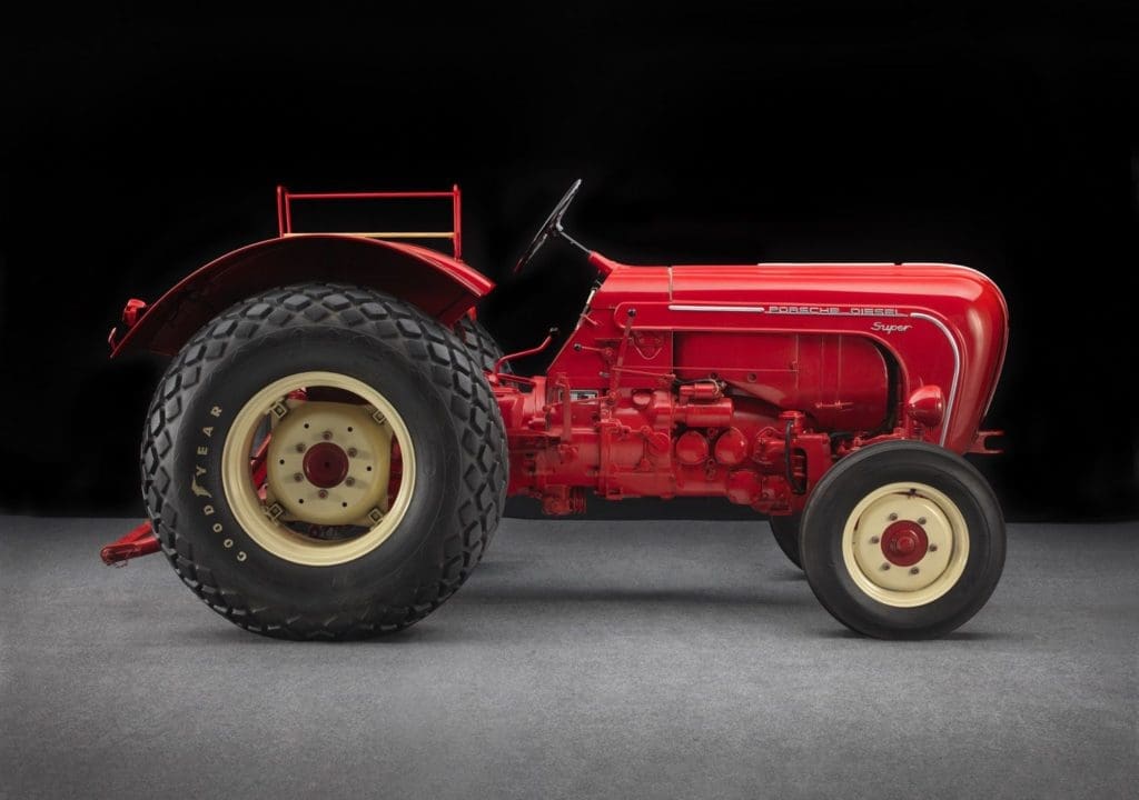 Porsche Tractor profile