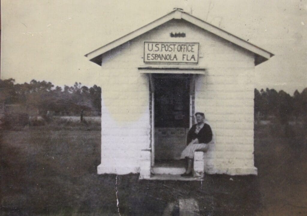 Drivin' the Dixie Highway: How Florida's Dream Road Turned to Dust 5 Espanola Historic Photograph U.S. Post Office Espanola ca. 1920 Flagler County Historical Society