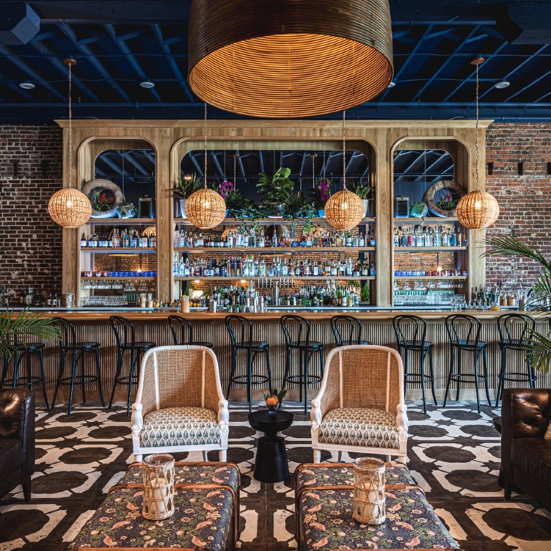 FEATIMAGE The Well Styled 003