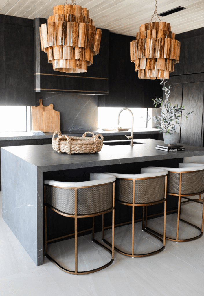 Coastal Elegance: Krista Watterworth Alterman's Signature Design Style 2 Screen Shot 2023 10 31 at 4.07.39 PM