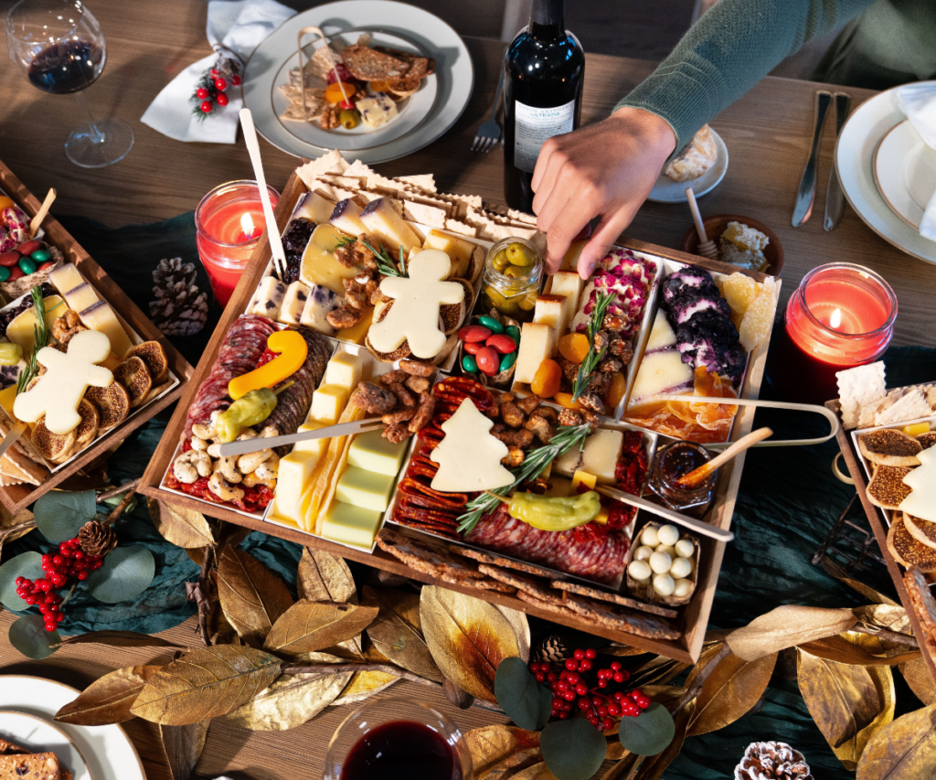 Eat, Drink and Be Merry: A Gift Guide for Entertainers and Foodies 1 Boarderie Board