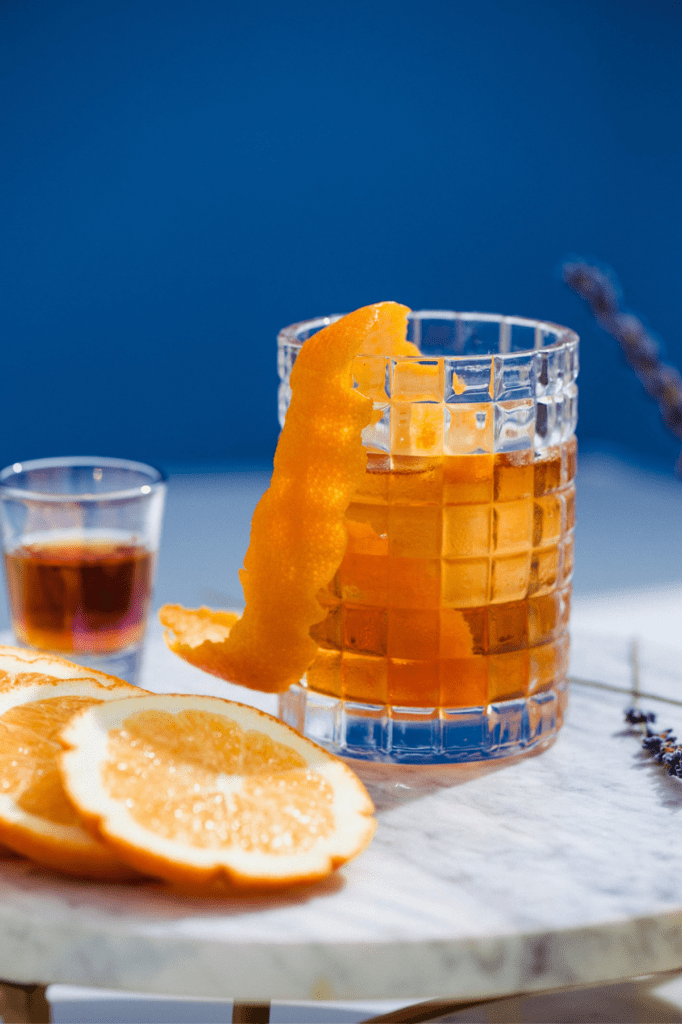 ology old fashion image 1