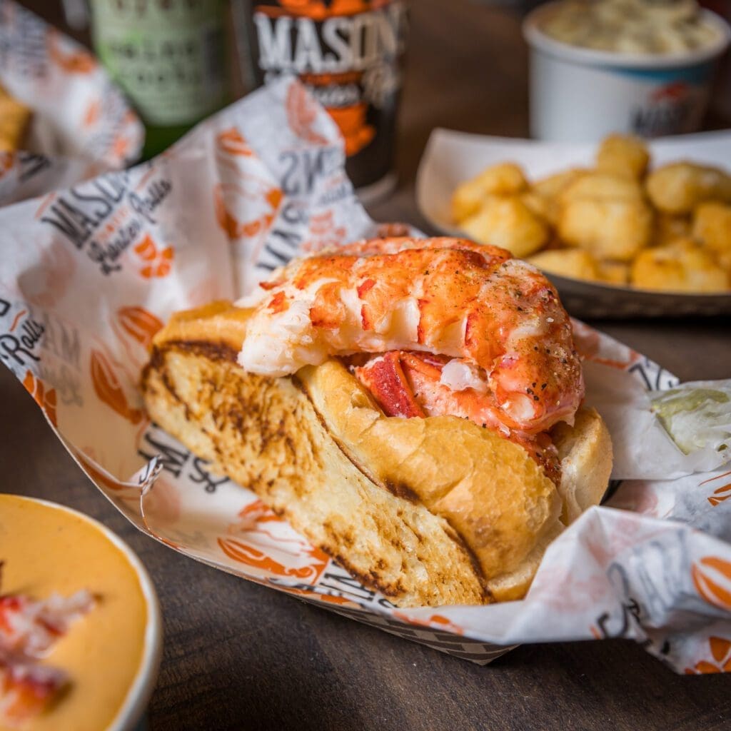 2024 Amelia Masons Famous Lobster Rolls 052 INSTA Deremer Studios LLC