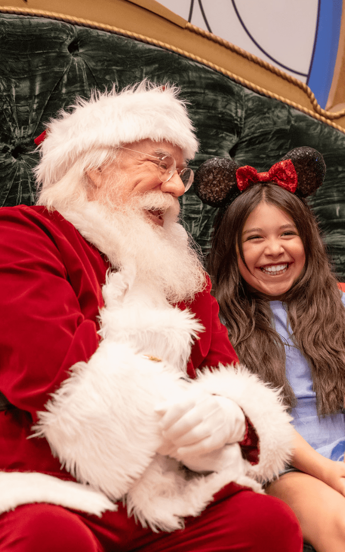 Disney Springs has some of Florida's best shopping and dining, making it the perfect place for holiday memories.