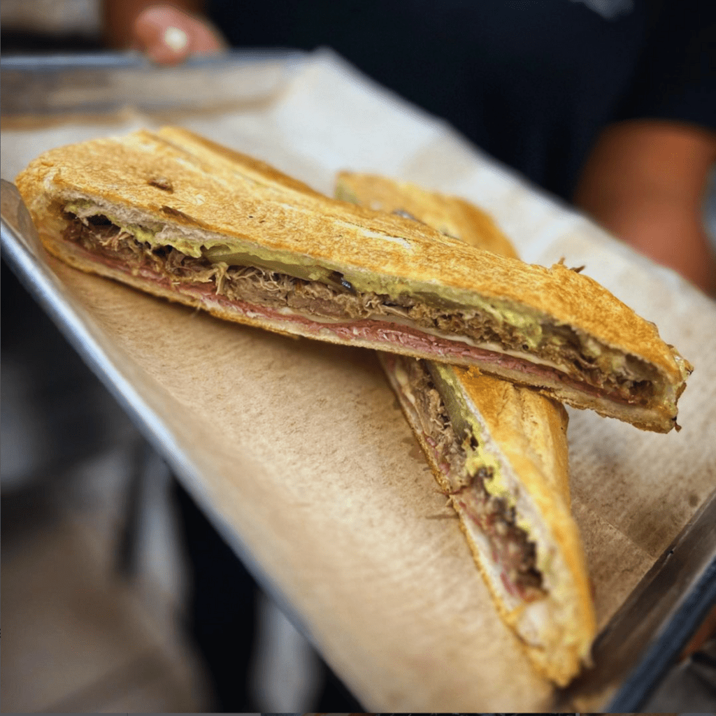 Where To Eat in Tampa: A Gourmand's Guide 2 Where To Eat in Tampa: The Boozy Pig