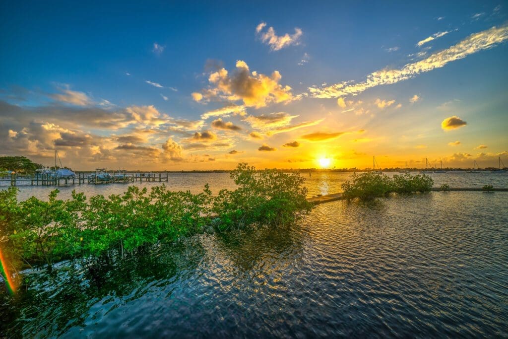 Martin County's Natural Beauty and Seasonal Events Offer the Ideal Winter Escape 5 x426x Shepard Park Stuart Martin County Sunset Over St Lucie River