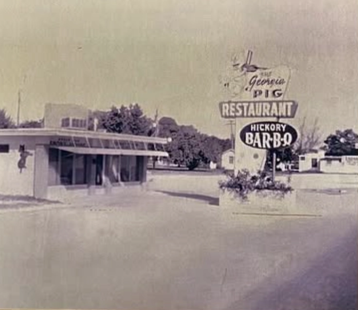 Keeping the Faith at Florida's Old-School Restaurants 2 Georgia Pig