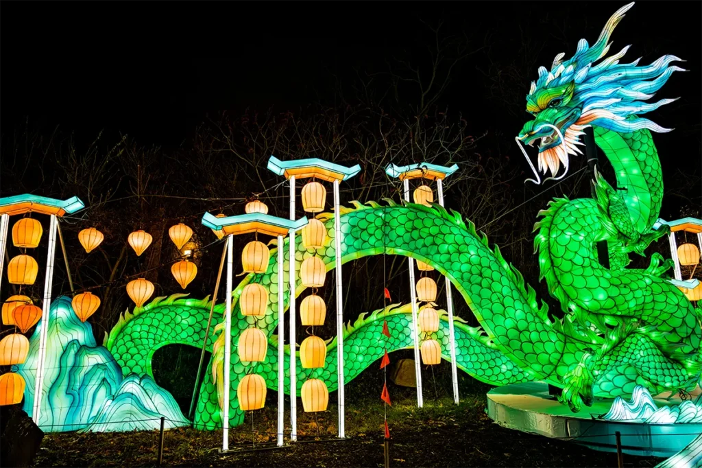 A light and lantern display, featuring a green dragon.