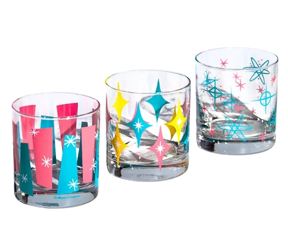 The Homegrown Holiday Edit: 2025 Gift Guide 8 Flamingo Glasses 2025