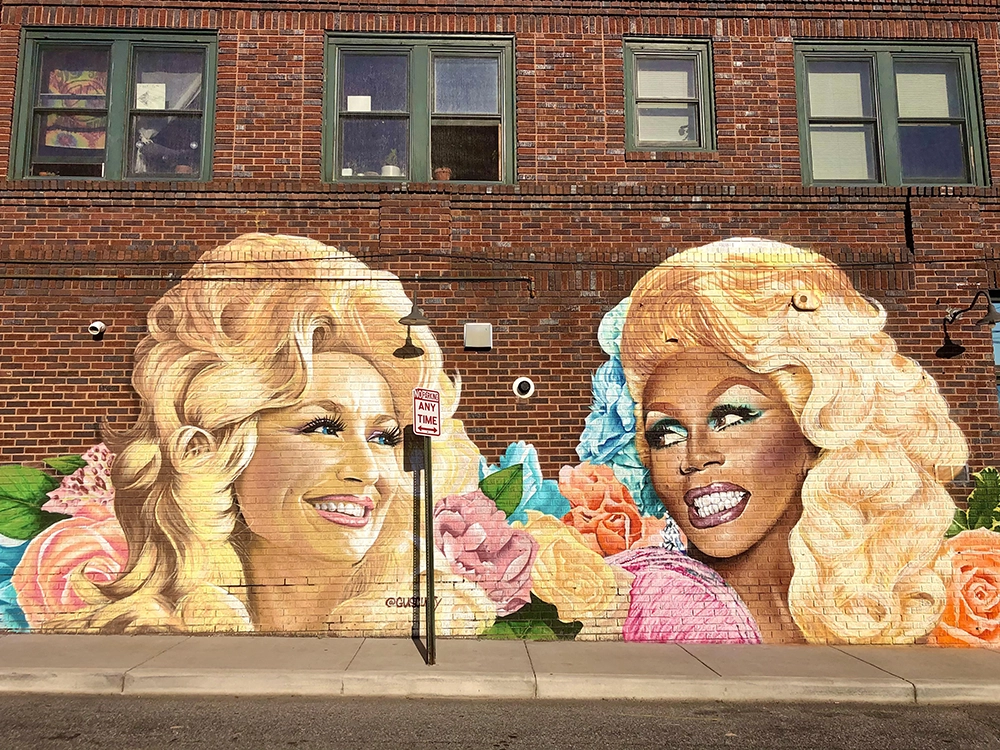 Dolly Parton and RuPaul Mural