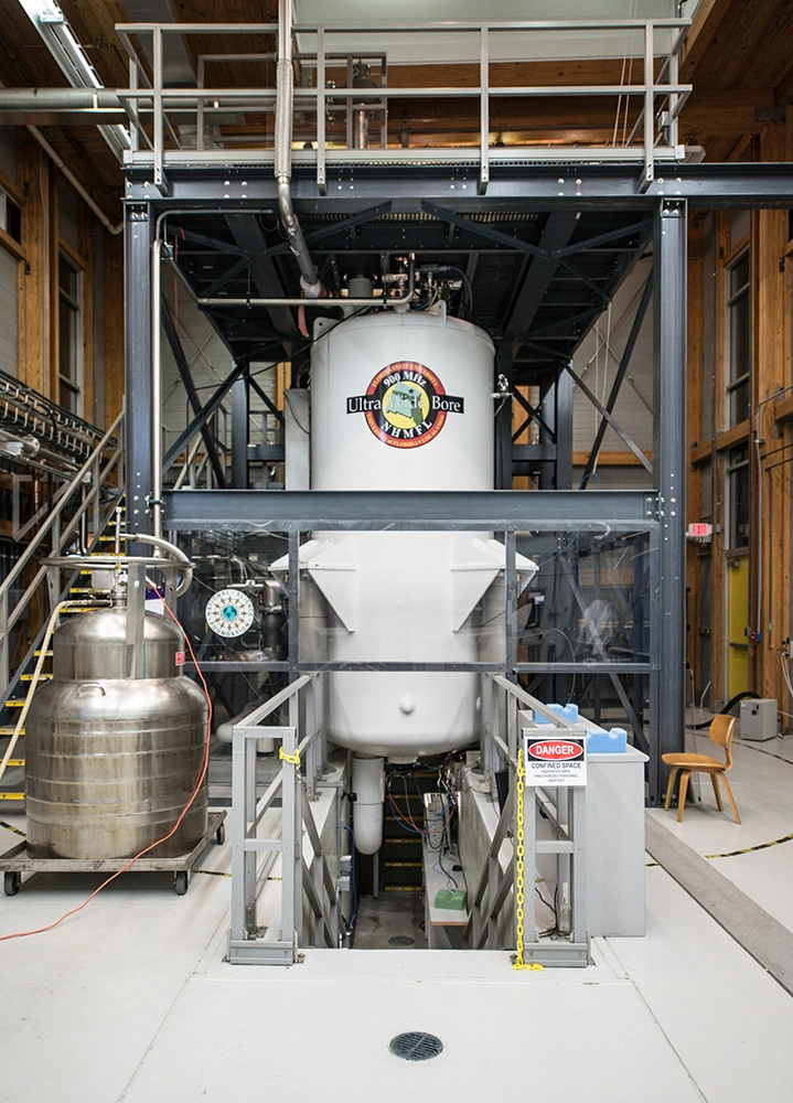 Tallahassee's MagLab Did It Again 2 900MHz 105mm ultra wide bore magnet