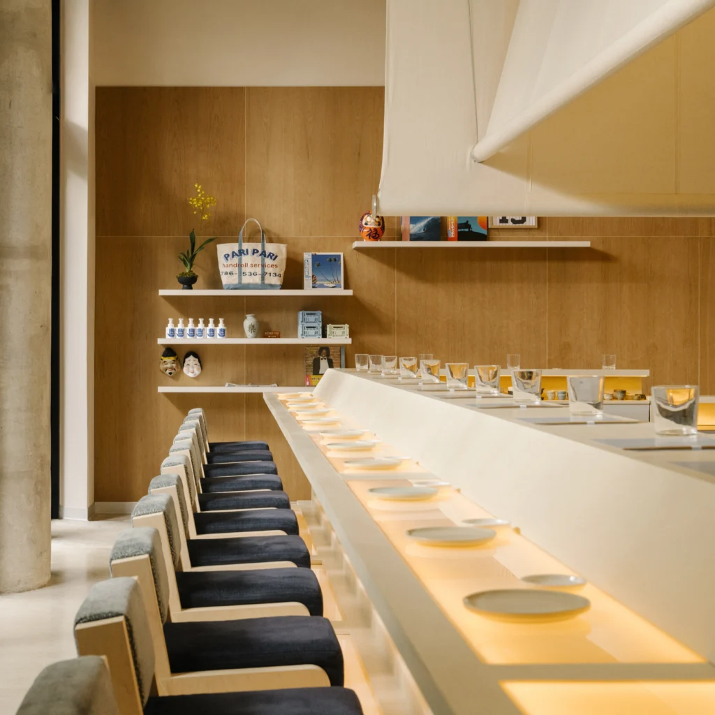 12 New Openings in Florida This Spring 7 Pari Pari Handroll Bar