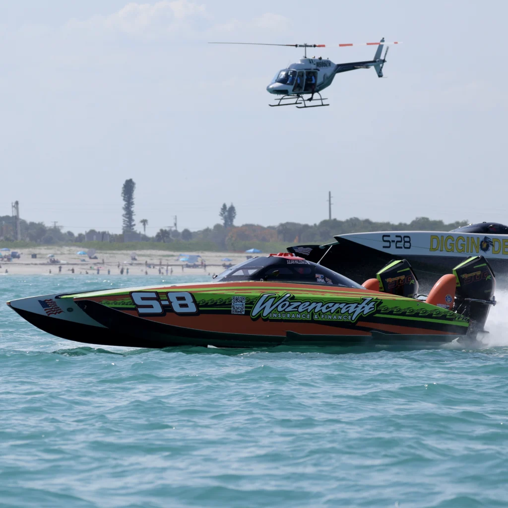 Speedboat races